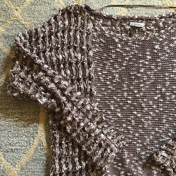 Loose Knit Sweater Top 🍂 - Picture 5 of 8